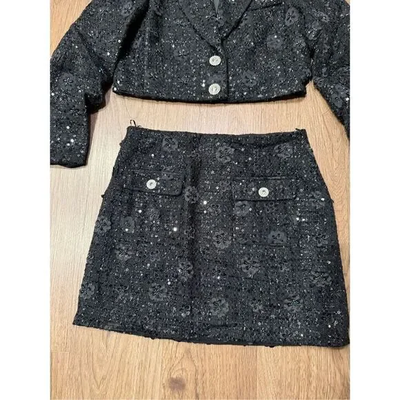 Elliatt Denver Denim Blue Cropped Jacket & Mini Skirt Set Classic size M NWT - Picture 6 of 8